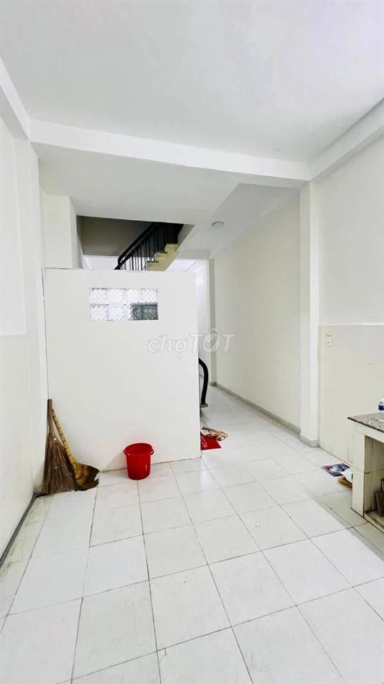 Hẻm Xe Tải Nguyễn Thị Nhỏ, Quận 11 - 224m2 - 5PN - Khu Cư Xá Lữ Gia