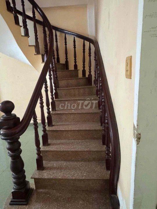 CHO THUÊ NHÀ HẺM XE HƠI NGUYỄN ĐÌNH CHIỂU - 4.5x10 - 2PN - 3WC