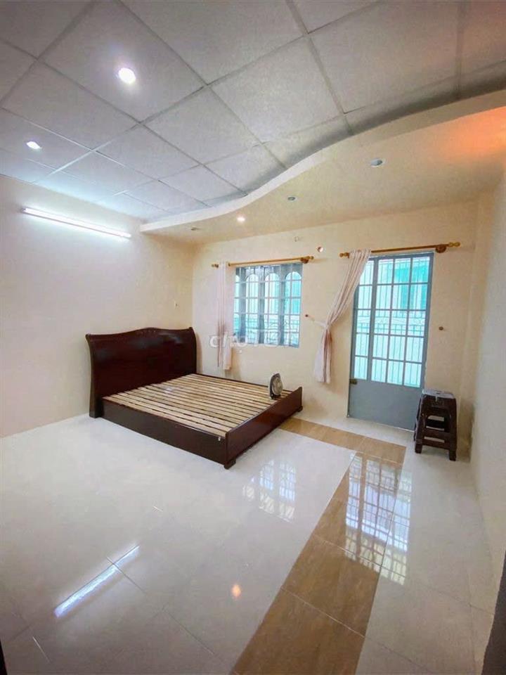 Hẻm Phan Văn Trị - Q.Bình Thạnh - Ngang 4,5m - 3 Phòng Ngủ