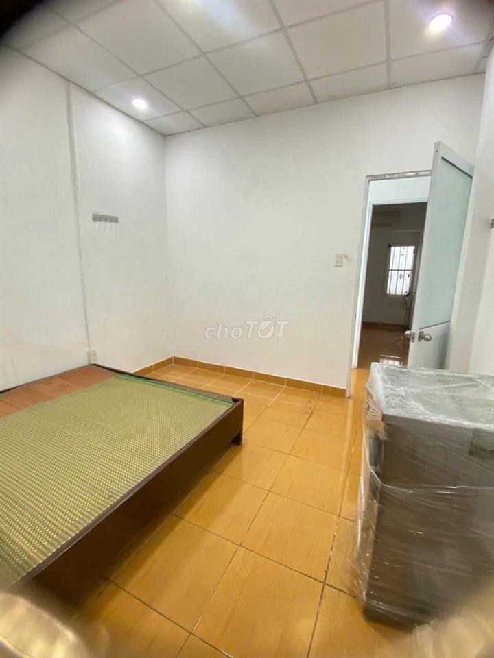NHÀ 3PN 2 LẦU CÁCH MẠNG THÁNG 8 Q.TÂN BÌNH– 4WC – NHÀ ĐẸP DỄ Ở
