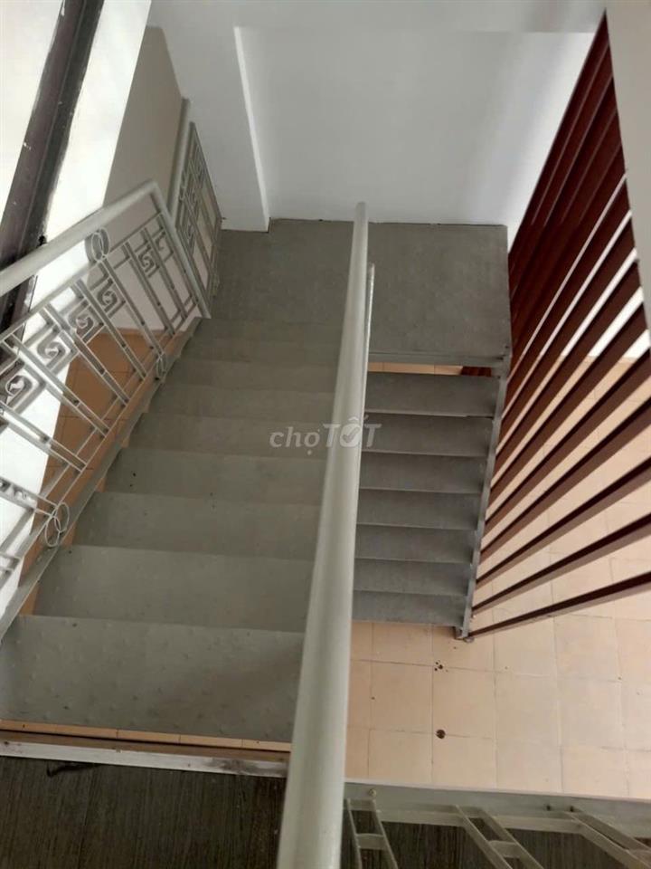 Cho Thuê Nhà Mặt Tiền Lê Minh Xuân, Gần Chợ Tân Bình - 5x15 - 1T 1L