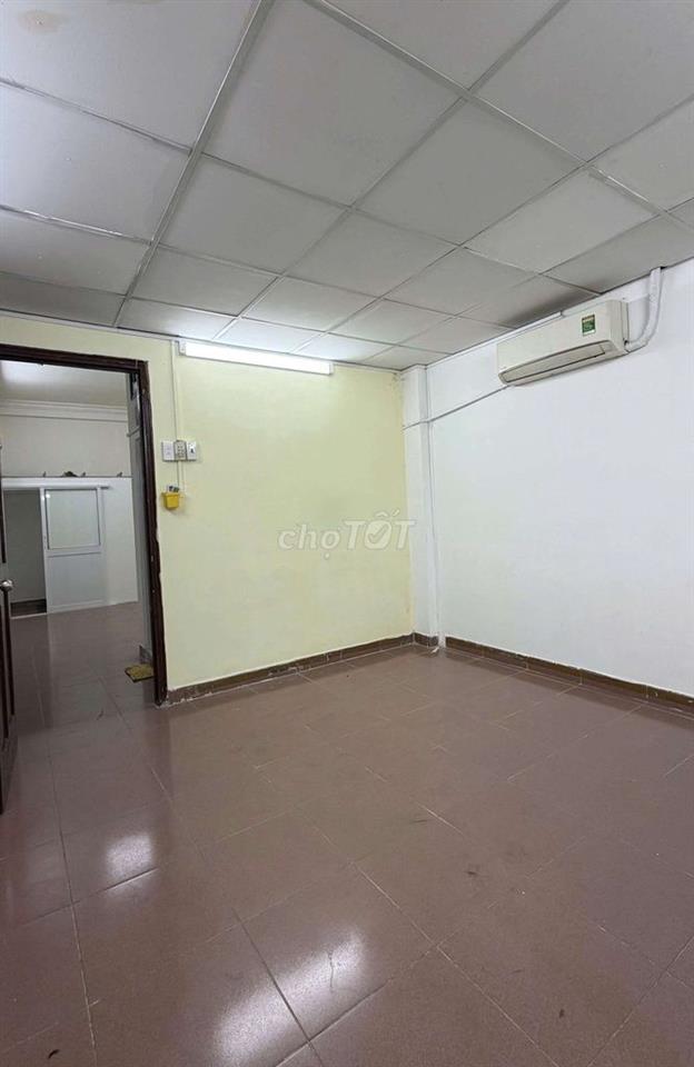 Cho Thuê Mặt Tiền Ba Tháng Hai - Q.10, 1 Trệt 1 Lầu, 70m2, 3PN 3ML