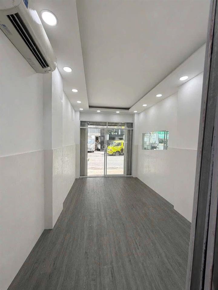 Mặt Tiền Đường Cửu Long - Quận 10, 3x13 - 1 Trệt 1 Lầu - 3 phòng 2wc