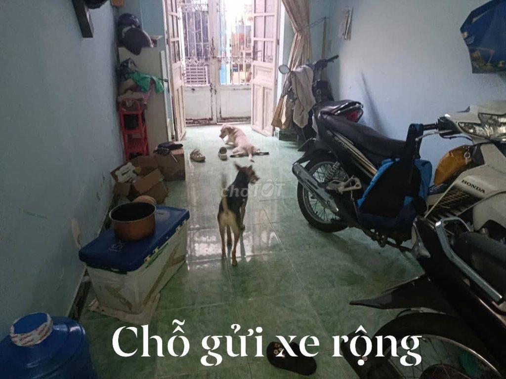 CẦN CHO THUÊ PHÒNG GẤP TRONG NHÀ NGUYÊN CĂN [GẦN ĐẠI HỌC CN4]