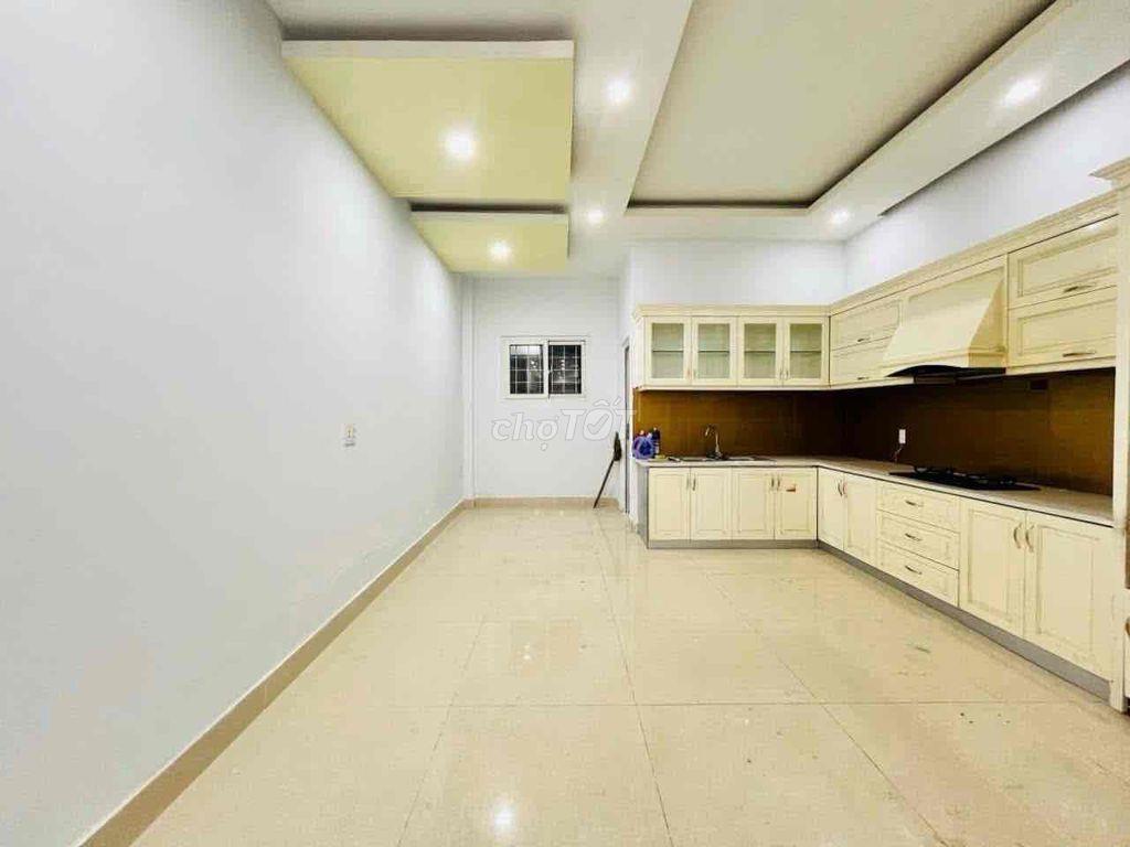 Cho Thuê Nhà Sát Chung Cư Picity TX13 DT 240m2 1Trệt 3Lầu 4Pn 5Wc