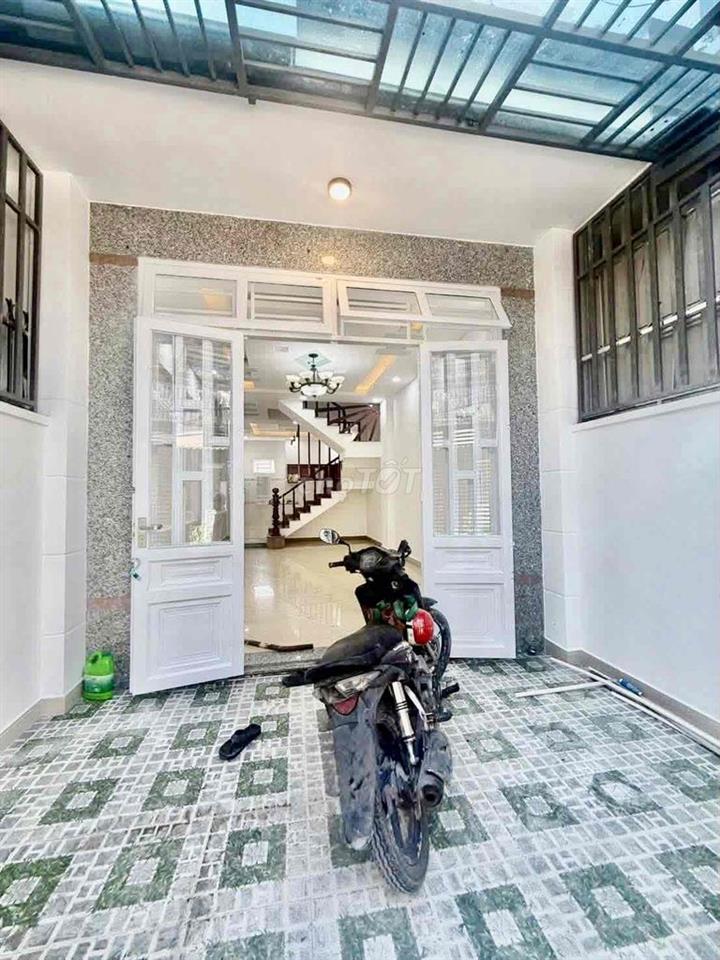Cho Thuê Nhà Gần Chợ Vườn Lài DT 4x17 1Trệt 1Lầu 2Pn 3Wc Hẻm Ôtô
