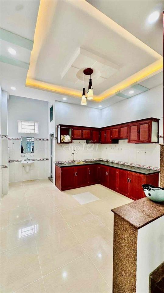Cho Thuê Nhà Gần Chợ Vườn Lài DT 4x17 1Trệt 1Lầu 2Pn 3Wc Hẻm Ôtô