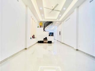 Cho Thuê Nhà DT 4x22 1Trệt 2Lầu 4Pn 3Wc Sân Rộng Hẻm Xe Tải Hợp Ở
