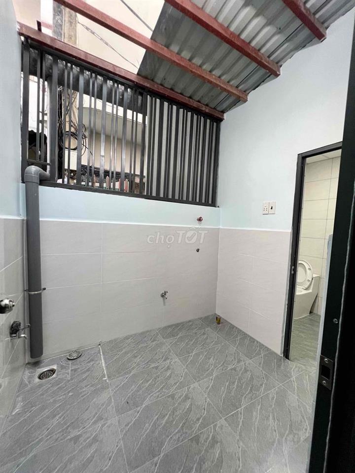 Cho Thuê Nhà Mới Tinh DT 60m2 1Trệt 2Pn 1Wc Đường Nhựa Thông Xe Tải