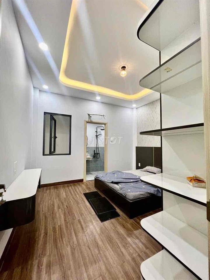 Cho Thuê Nhà Đẹp Như Hình DT 4x15 1Trệt 1Lửng 3Lầu 4Pn 5Wc Sân Thượng