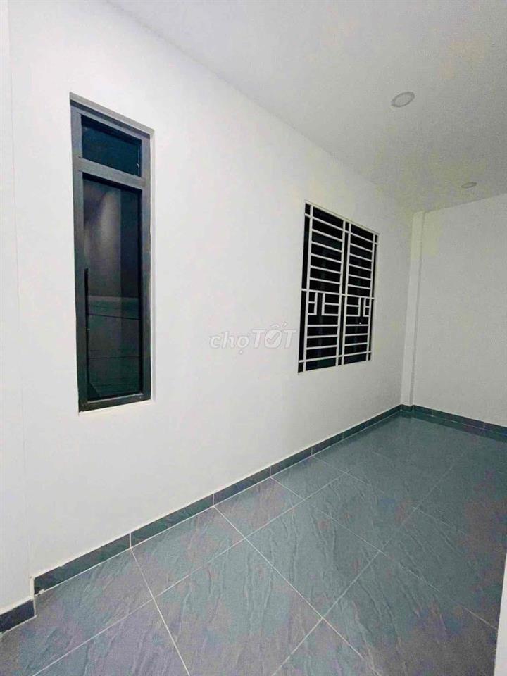 Cho Thuê Nhà Mới Xây 100% DT 100m2 1Trệt 1Lầu 2Pn 2Wc Hẻm Xe Tải TX52
