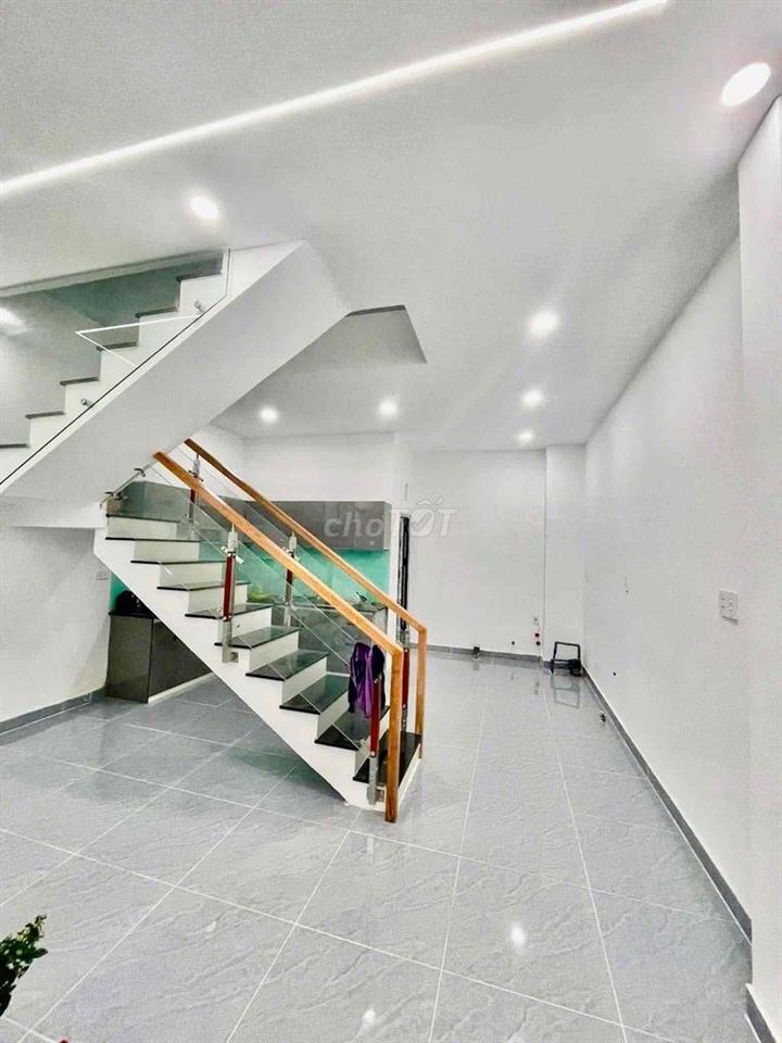Cho Thuê Nhà Mới Xây 100% DT 100m2 1Trệt 1Lầu 2Pn 2Wc Hẻm Xe Tải TX52