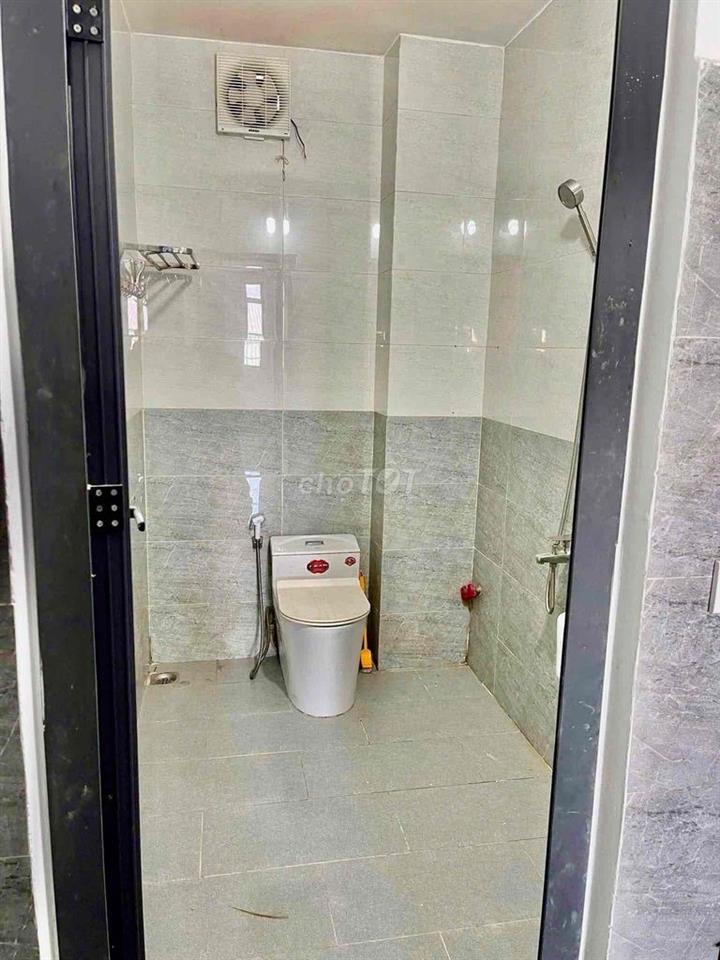 Cho Thuê Nhà Mới Xây 100% DT 100m2 1Trệt 1Lầu 2Pn 2Wc Hẻm Xe Tải TX52