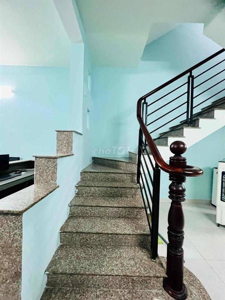 Cho Thuê Nhà Ngay Cầu An Lộc Nam Long DT 4,5x23m 1Trệt 2Lầu 4Pn 4Wc