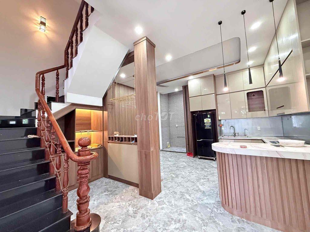 Cho Thuê Biệt Thự Vạn Xuân DT 6x15m 1Trệt 2Lầu 4Pn 4Wc Sẳn Nội Thất
