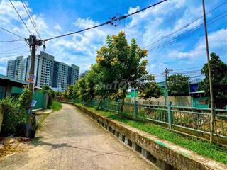 Cho Thuê Nhà DT 6x20m 1Trệt 2Lầu 6Pn 7Wc Sân Rộng Ôtô Nhà Căn Góc Mát