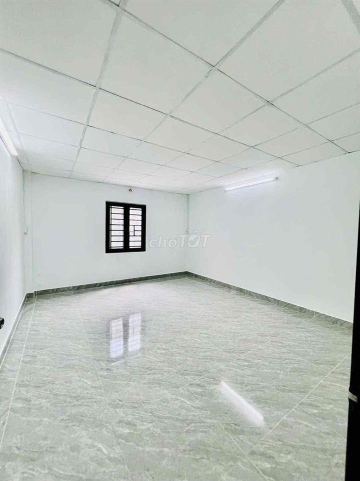 Cho Thuê Nhà DT 6x20m 1Trệt 2Lầu 6Pn 7Wc Sân Rộng Ôtô Nhà Căn Góc Mát
