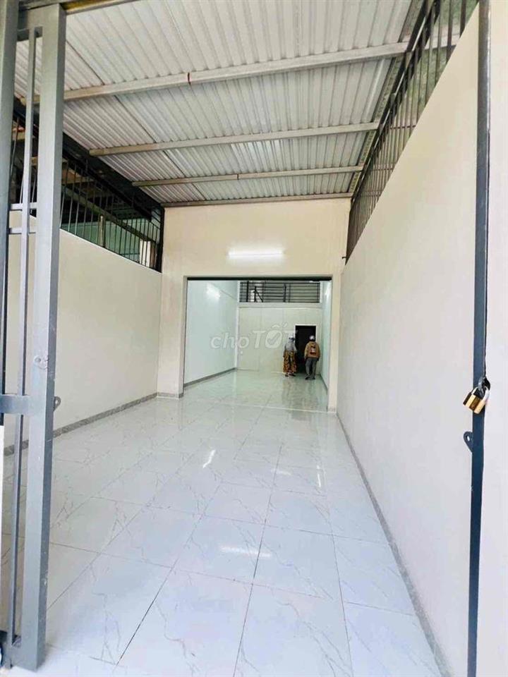 Cho Thuê Nhà DT 6x20m 1Trệt 2Lầu 6Pn 7Wc Sân Rộng Ôtô Nhà Căn Góc Mát