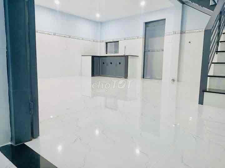 Cho Thuê Nhà Thạnh Lộc 13 DT 75m2 1Trệt 1Lửng 2Pn 1Wc Ngay Bông Sen