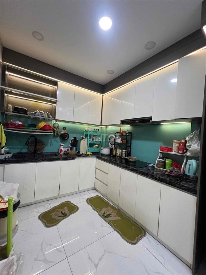 Cho Thuê Nhà Full Nội Thất DT 6x12 1Trệt 1Lầu 3Pn 2Wc 1/ Ngắn TNV