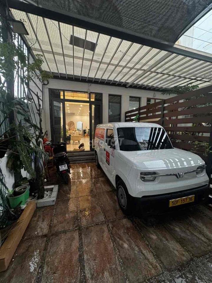 Cho Thuê Nhà Sạch Đẹp DT 140m2 1Trệt 1Lửng 3Pn 2Wc Sân Đậu Ôtô