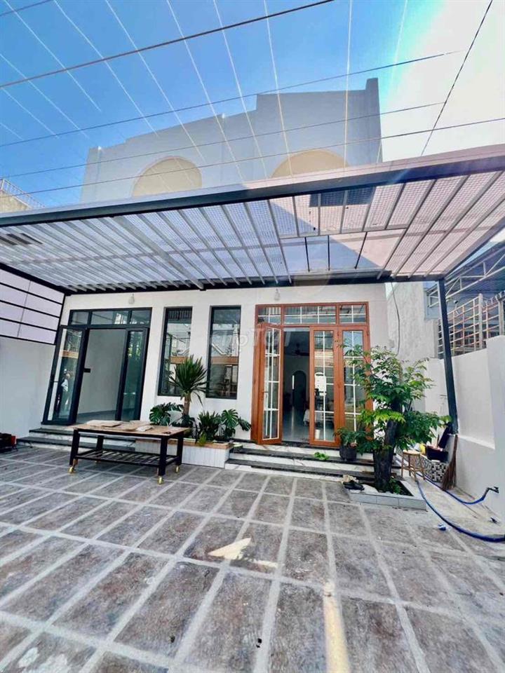 Cho Thuê Nhà Sạch Đẹp DT 140m2 1Trệt 1Lửng 3Pn 2Wc Sân Đậu Ôtô