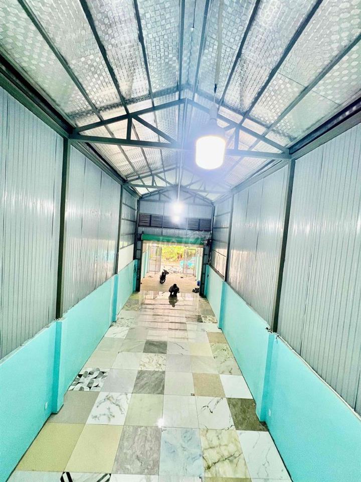 Cho Thuê Xưởng Mới Xây DT 5x35m Có Gác Lửng Hẻm Rộng Xe Tải 5 Tấn