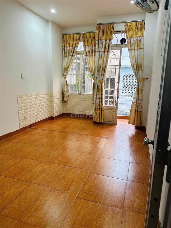 CHO THUÊ NHÀ HẺM XE HƠI ĐẬU CỬA - ĐƯỜNG SỐ 21