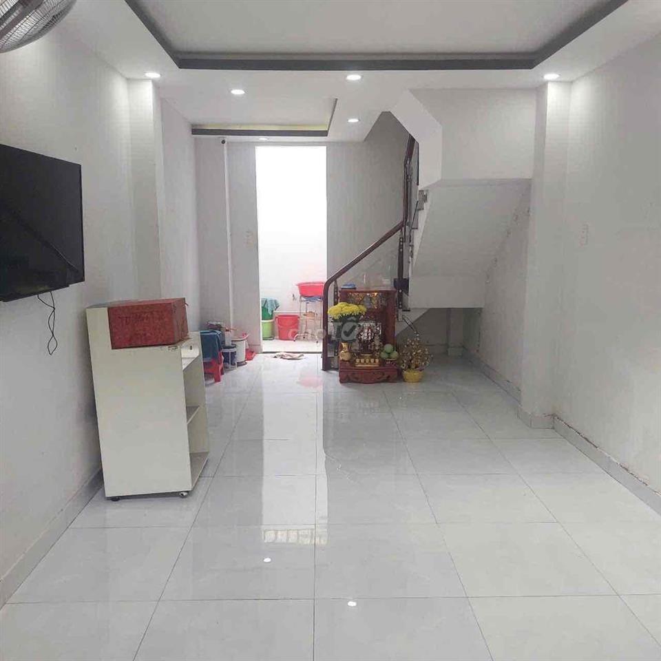 Cho thuê nhà nguyên căn Lê Văn Thọ, Gò Vấp – 3 phòng ngủ