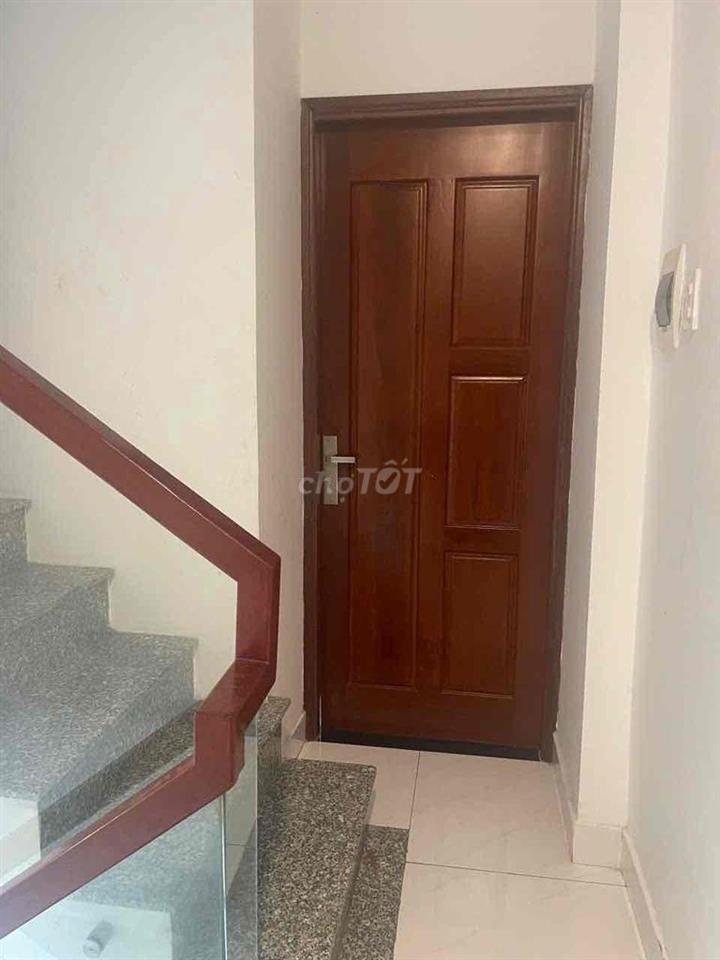 mặt tiền hẻm hợp vpcty ở lâu dài