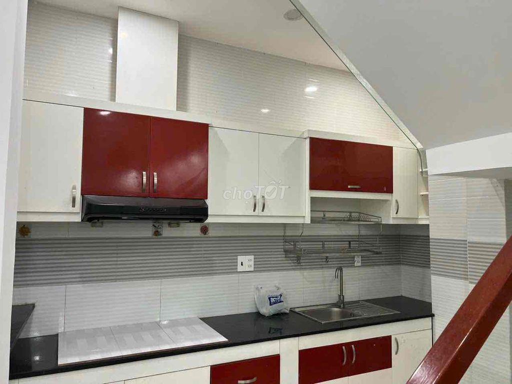 mặt tiền hẻm hợp vpcty ở lâu dài