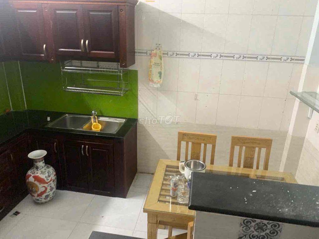 Cho thuê nhà nguyên căn Bùi Quang Là, Phường 12, Gò Vấp – 4 phòng ngủ