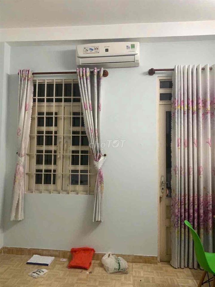 Cho thuê nhà nguyên căn Bùi Quang Là, Phường 12, Gò Vấp – 4 phòng ngủ