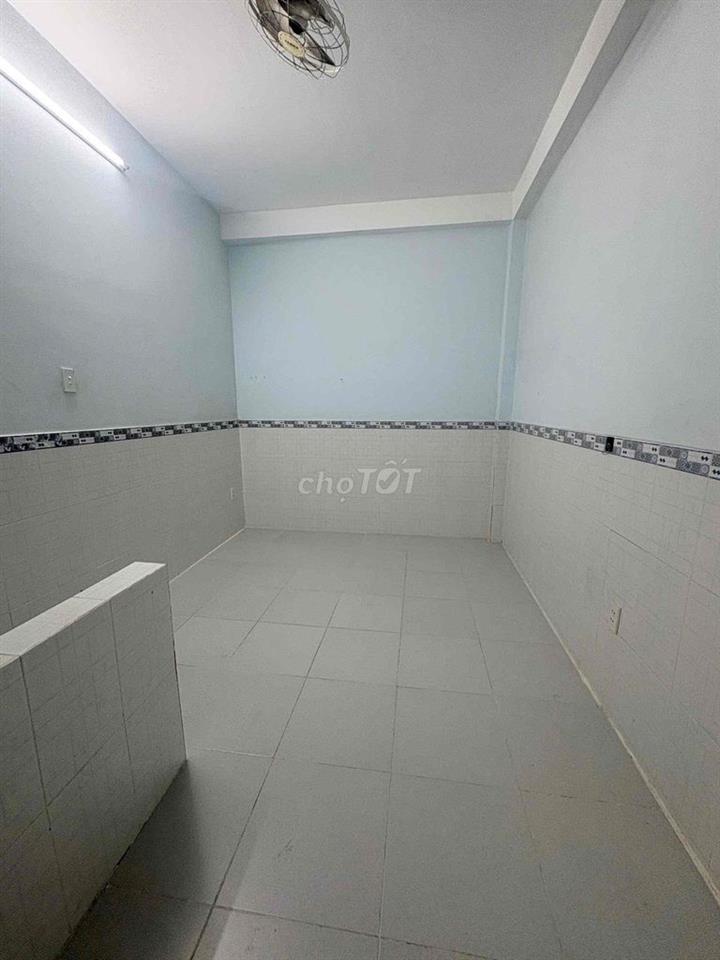 CHO THUÊ TRỌ TRỆT, GÁC ĐÚC PHẠM VĂN CHIÊU