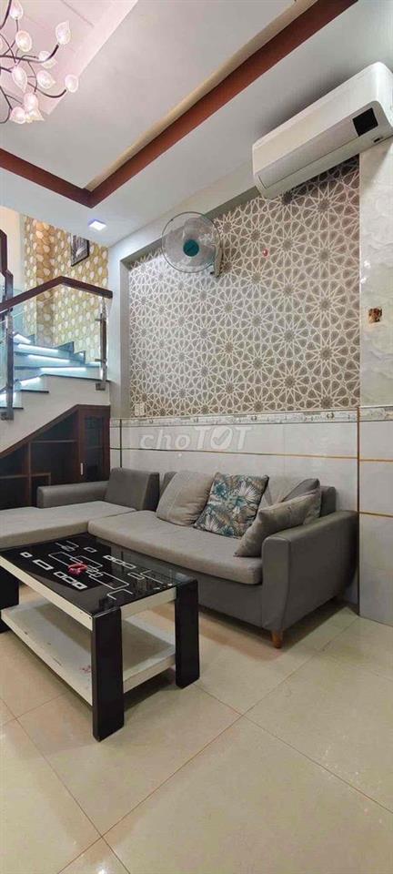 NHÀ CHO THUÊ CĂN HẺM 49// ĐƯỜNG SỐ 51.P14.GÒ VẤP