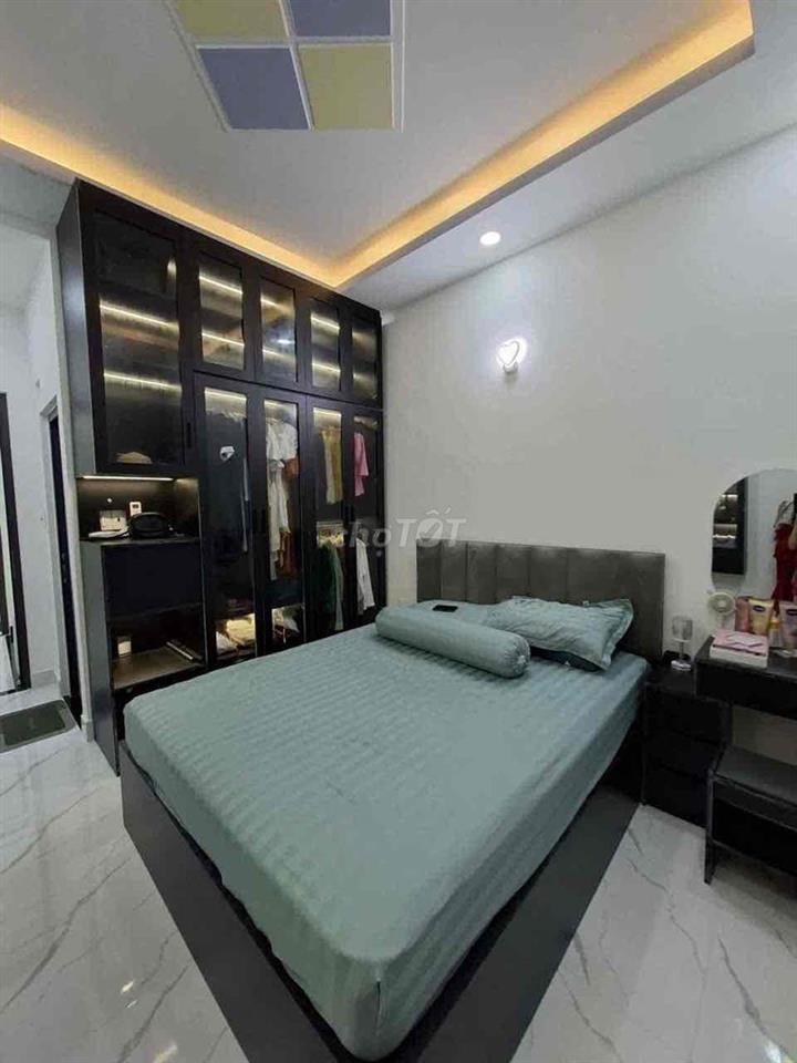 Cho thuê nhà nguyên căn Nguyễn Kiệm, Gò Vấp – 16tr/tháng – 2PN – 3WC