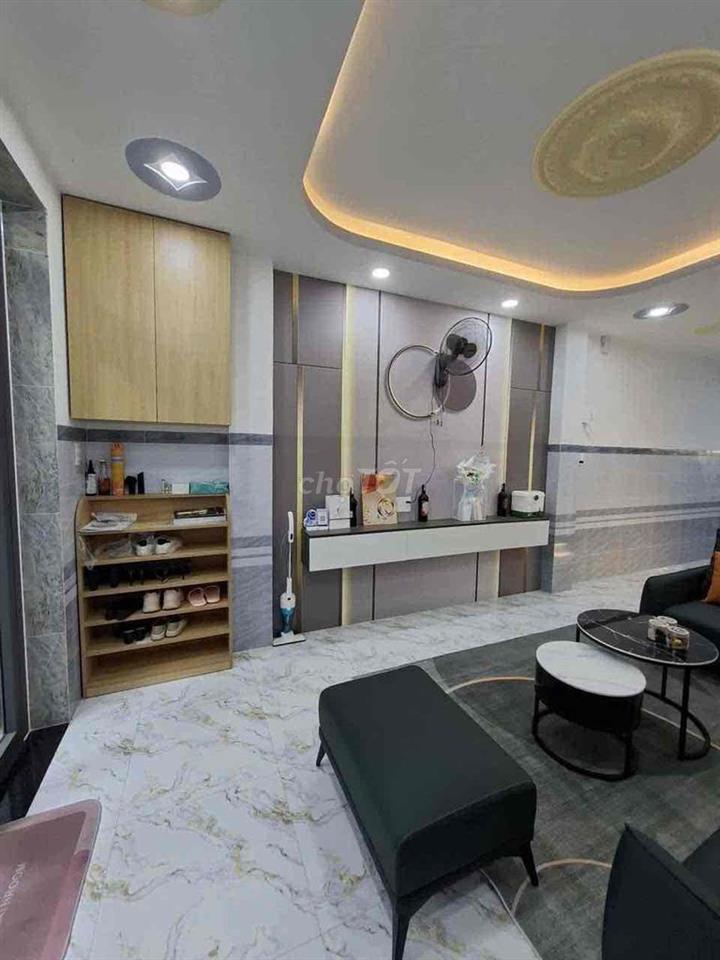 Cho thuê nhà nguyên căn Nguyễn Kiệm, Gò Vấp – 16tr/tháng – 2PN – 3WC