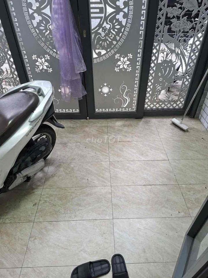 Cho thuê nhà nguyên căn Nguyễn Kiệm, Gò Vấp – 16tr/tháng – 2PN – 3WC