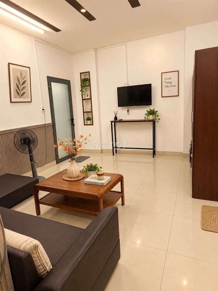 Cho Thuê Căn Hộ homtay Q1 Gần Bùi Viện 