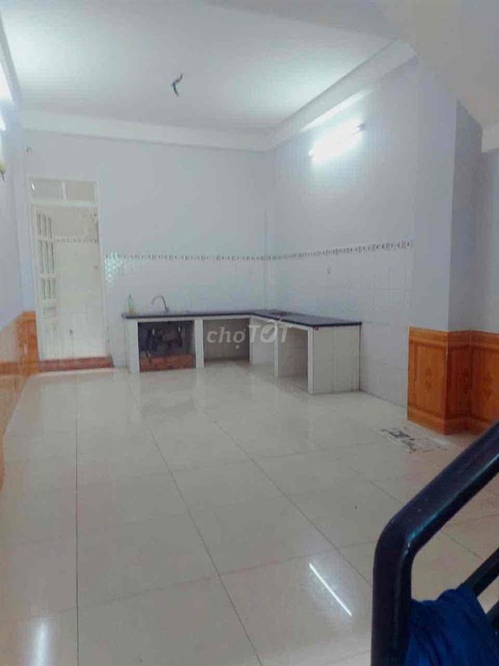 Cho thuê nhà nguyên căn hẻm xe tải đậu cửa đường Phan Huy Ích Gò Vấp