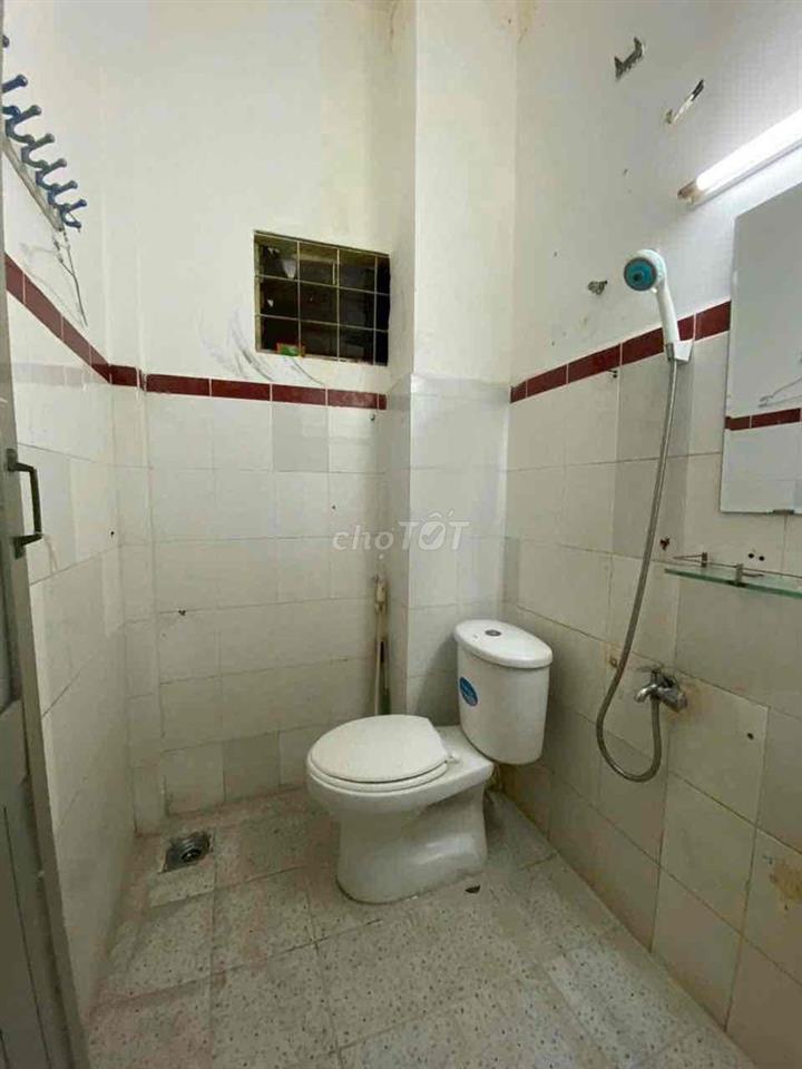 💎 💎 💎 NHÀ TRUNG TÂM GIÁ RẺ 4PN 3WC GẦN SÂN BAY CHO SINH VIÊN GIÁ 10TR