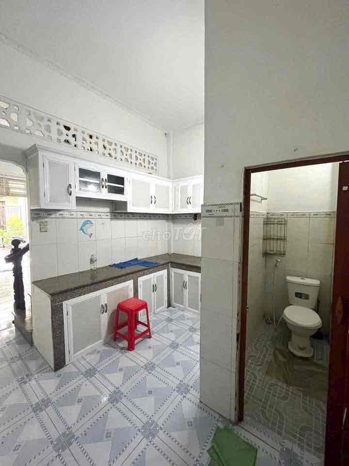 💎 💎 💎 NHÀ HẺM XE TẢI GẦN CV LÀNG HOA 2PN 2WC NGUYỄN VĂN KHỐI GIÁ 9TR