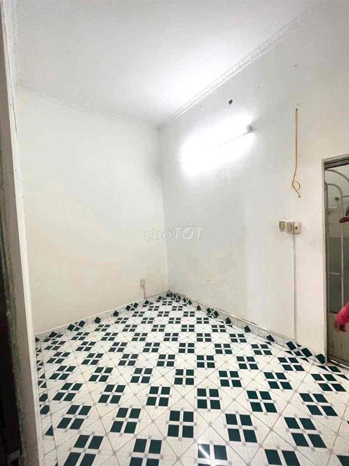 💎 💎 💎 NHÀ HẺM XE TẢI GẦN CV LÀNG HOA 2PN 2WC NGUYỄN VĂN KHỐI GIÁ 9TR
