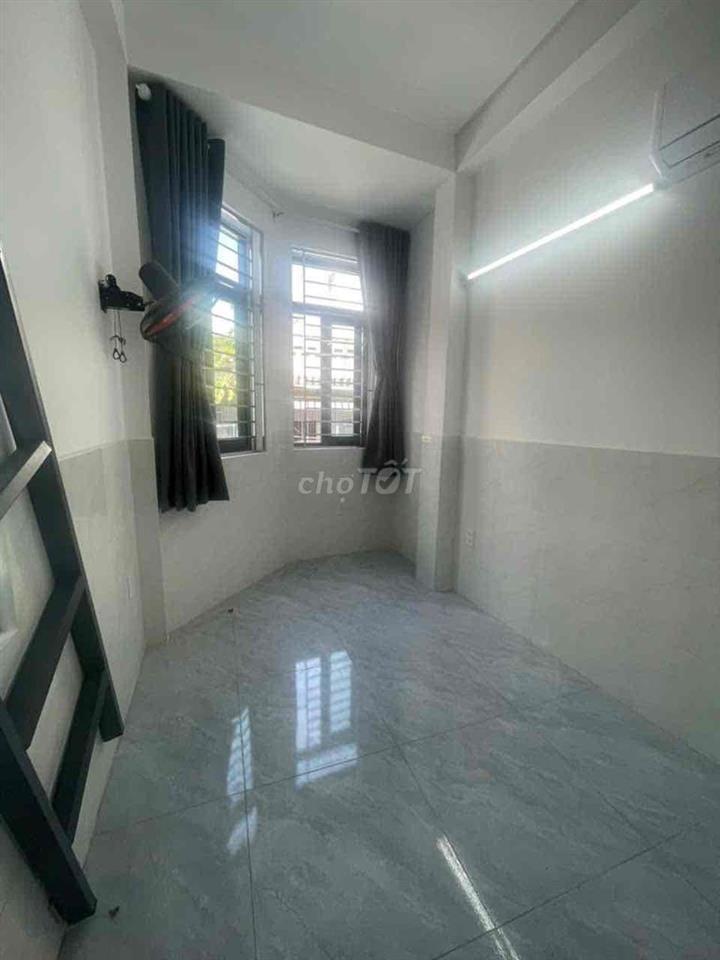 💎 💎 💎 PHÒNG CHDV GẦN ĐHCN SẴN MÁY LẠNH GIÁ 3,5 TRIỆU CÒN GIẢM NHẸ