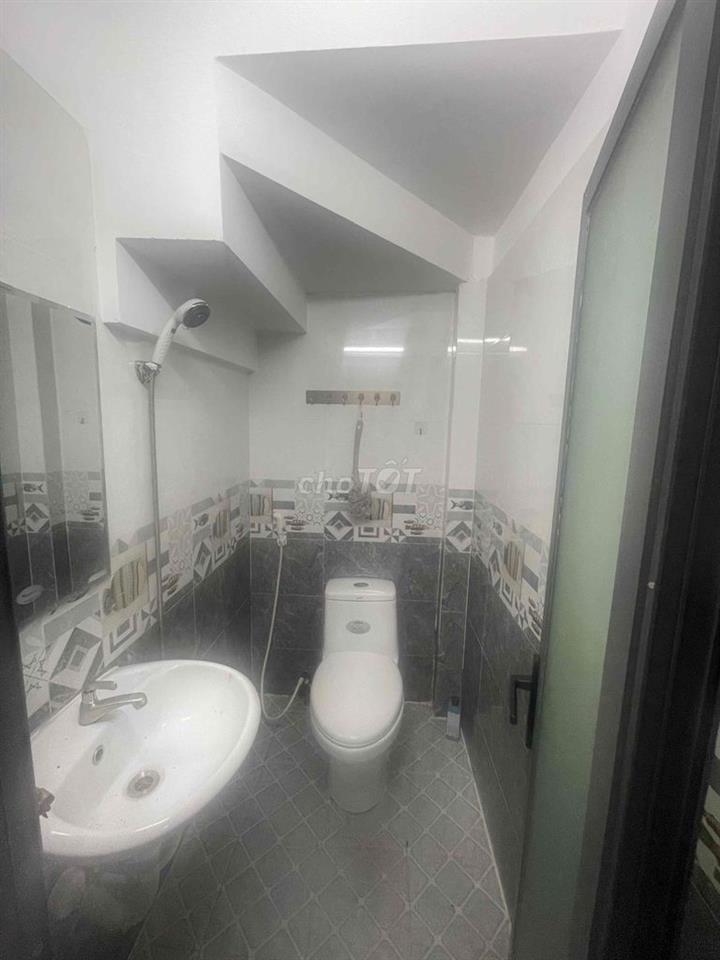 💎 💎 💎 TRỆT LẦU 4❌12M CÓ 2PN 3WC SẴN MÁY LẠNH HẺM XE HƠI ĐS 51 P14 GV