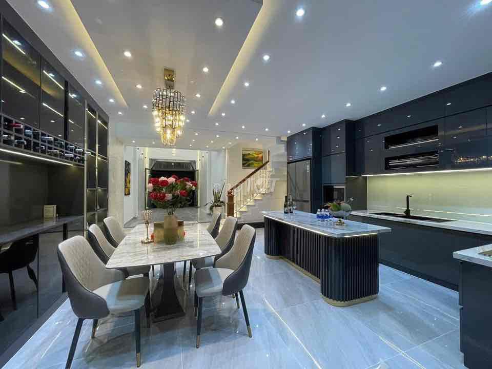 💎 💎 💎 FULL NỘI THẤT CAO CẤP MỚI 4❌20M  TRỆT 2 SÂN THƯỢNG 4PN 5WC P