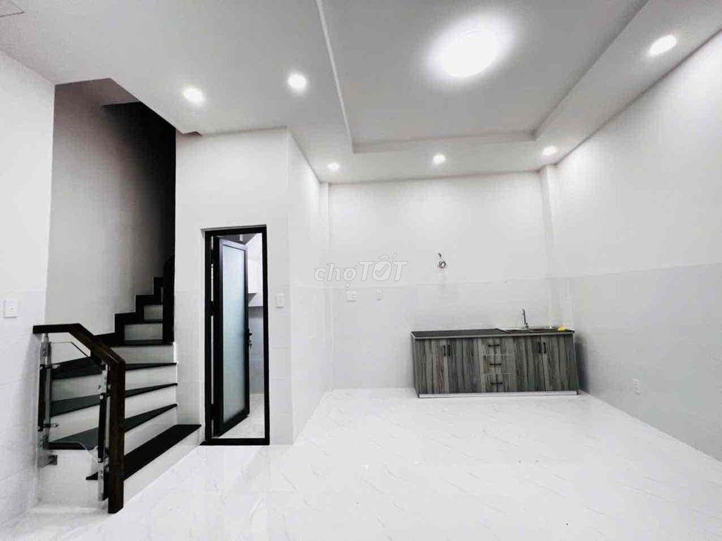 💎 💎 💎 TRỆT 2 LẦU ST 6❌6M CÓ 3PN 3WC NGAY CẦU VƯỢT NGÃ 5 QUANG TRUNG