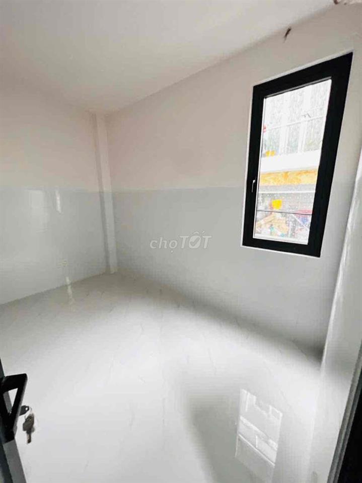 💎 💎 💎 TRỆT 2 LẦU ST 6❌6M CÓ 3PN 3WC NGAY CẦU VƯỢT NGÃ 5 QUANG TRUNG