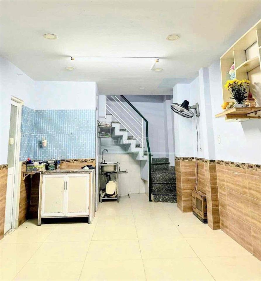 💎 💎 💎 TRỆT LỬNG 2 LẦU CÓ 3PN 3WC NGAY SÂN BAY GIÁ RẺ CHỈ 6,8 TRIỆU TL