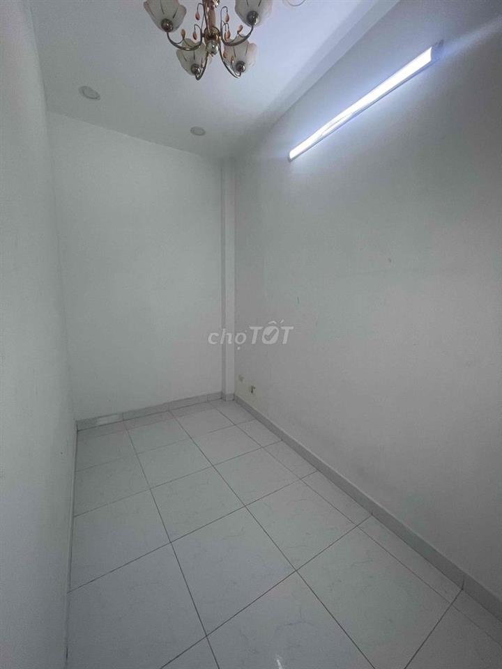 💎 💎 💎 TRỆT 2 LẦU 4,9❌9M CÓ 3PN 3WC THỐNG NHĂT P11 GIÁ 11 TRIỆU